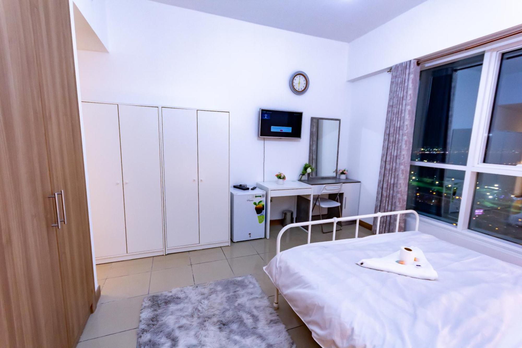 Offer For A Master Couples Friendly