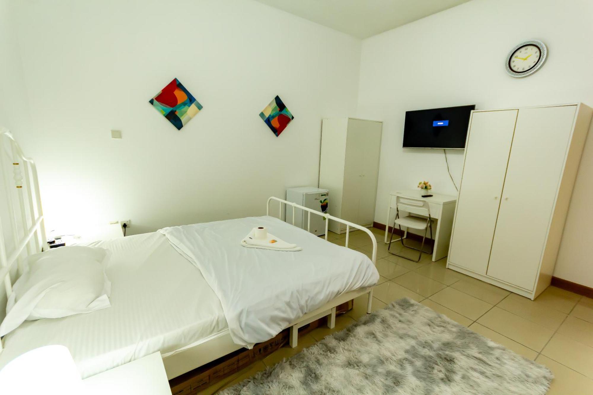 Offer For A Master Couples Friendly
