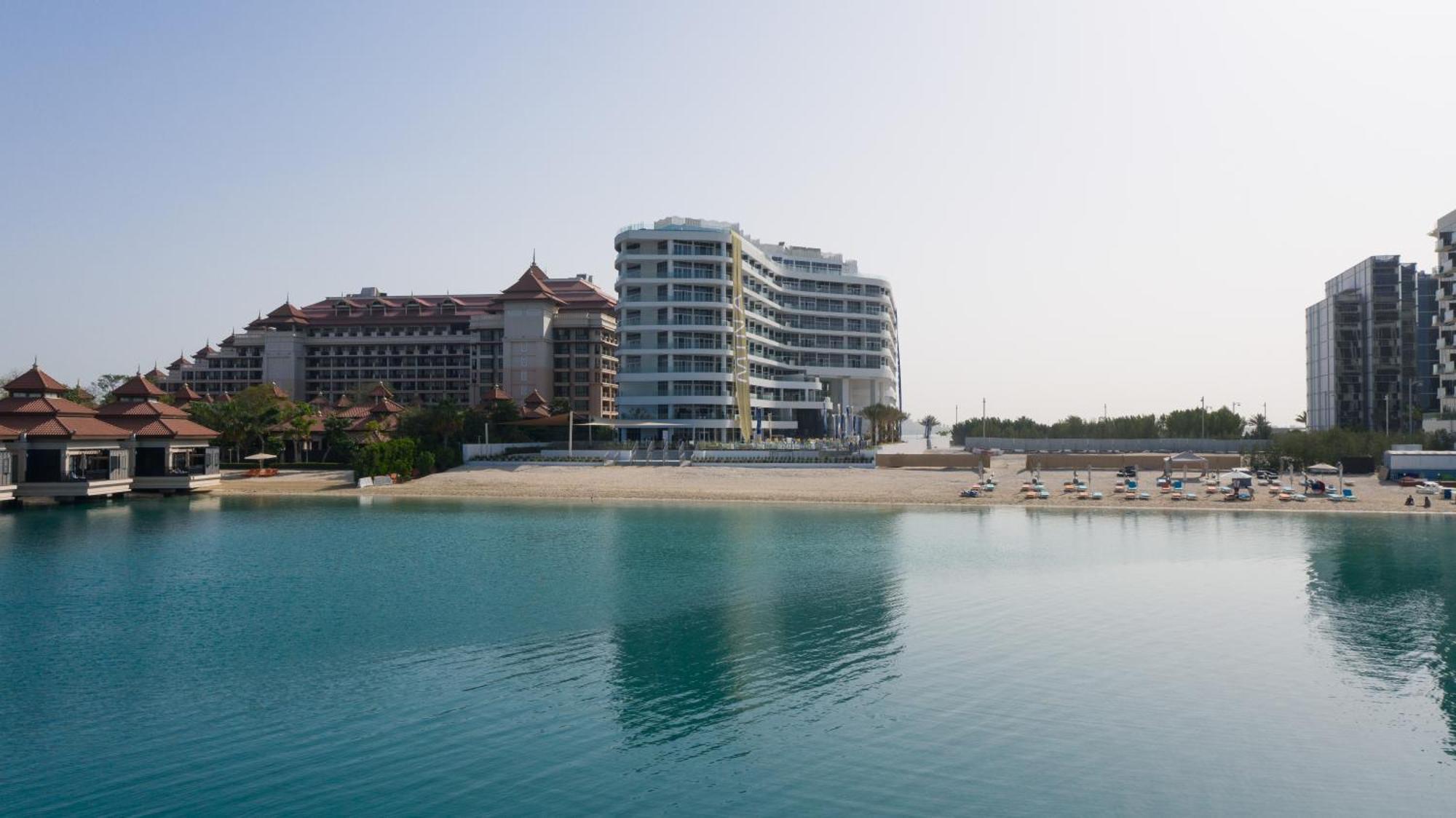 Azizi Mina Apartment