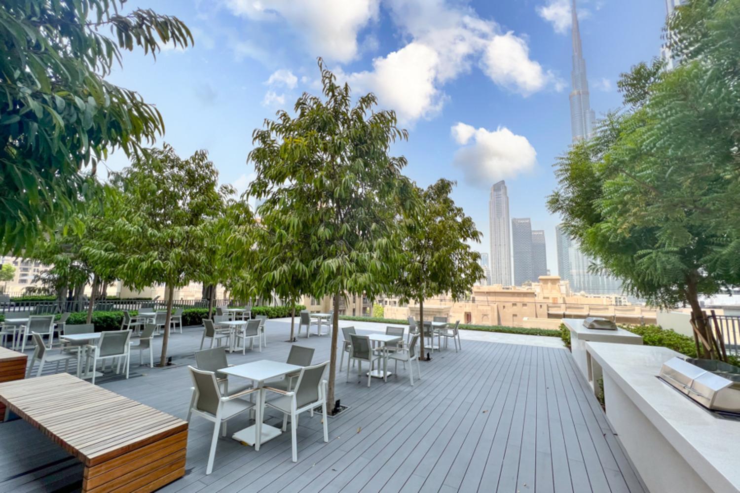 Fam Living - Burj Royale 2bedroom - Fountain And Burj Views Dubai