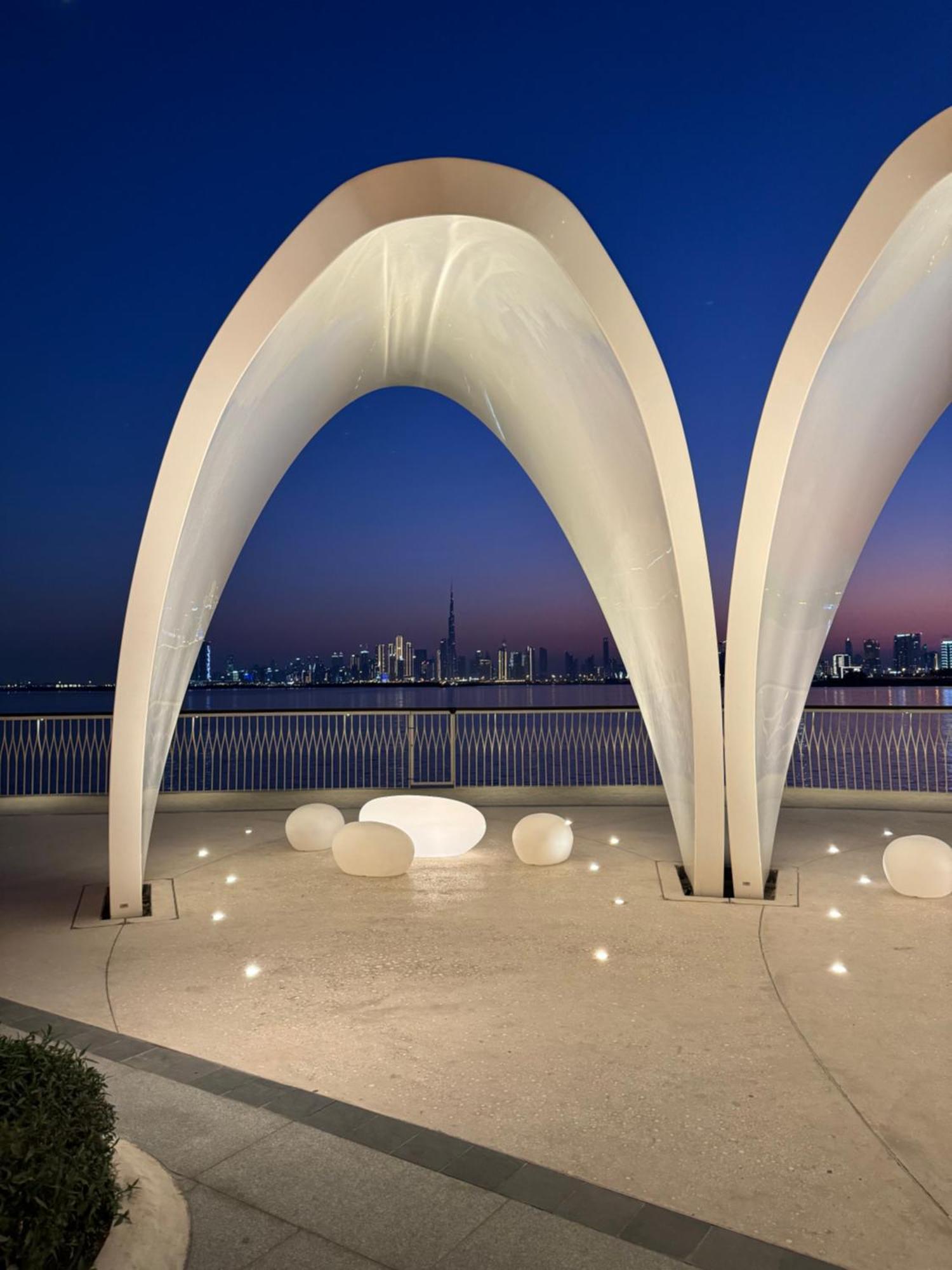 Apartment Luxury 1br In Creek Harbour Dubai