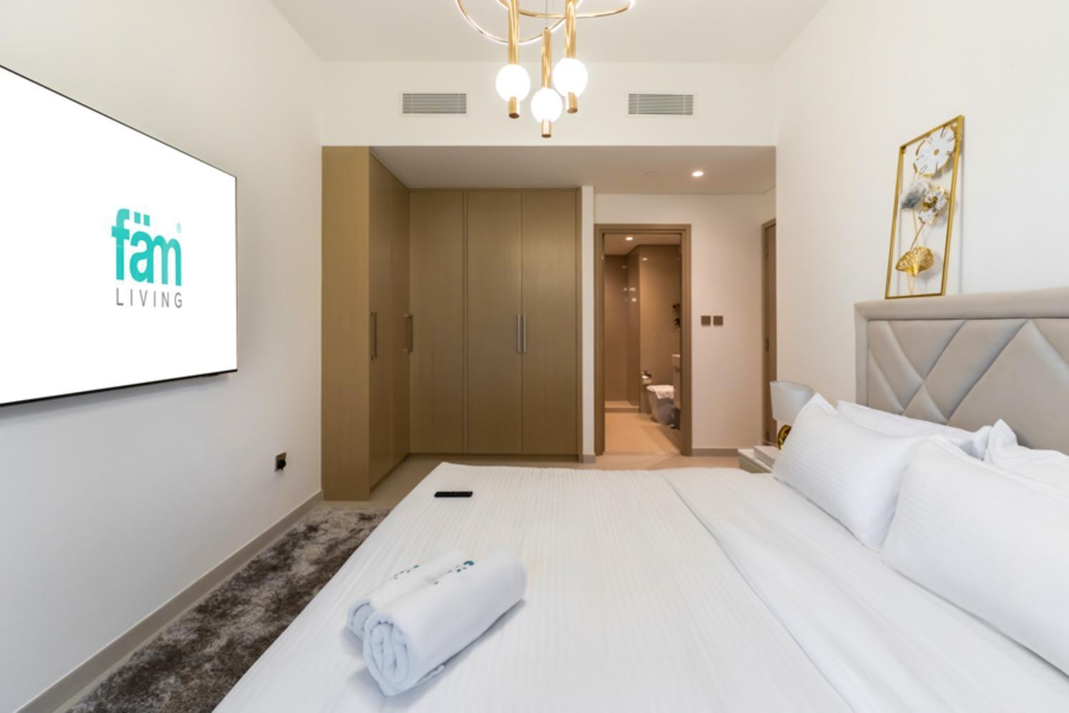 Fam Living - Burj Royale 2bedroom - Fountain And Burj Views Apartment *