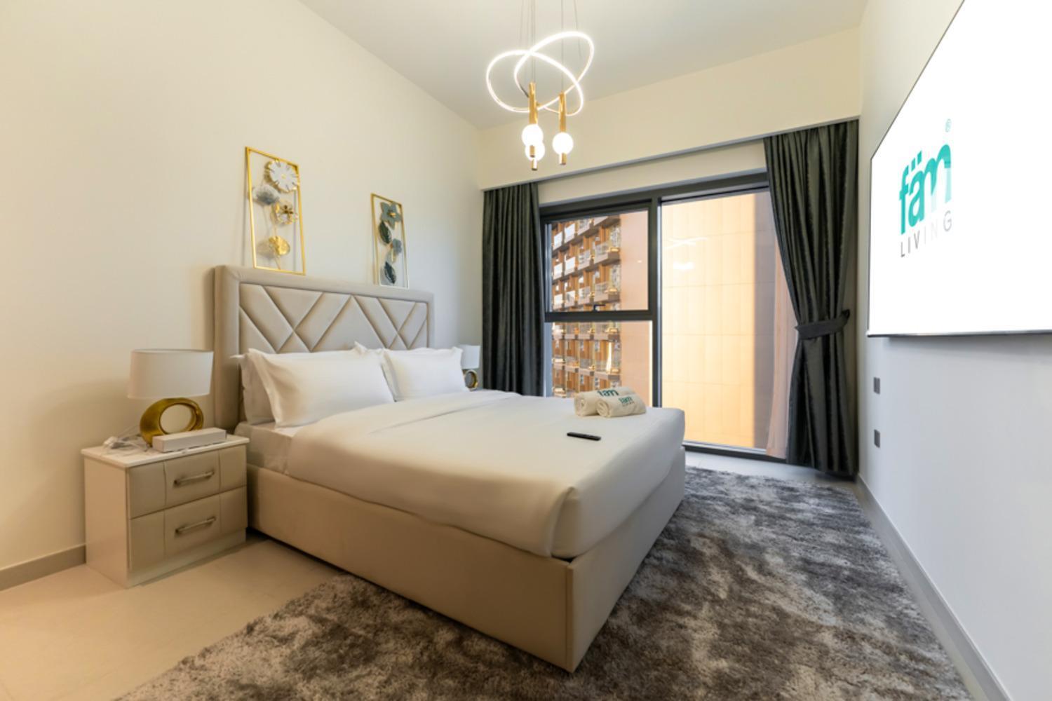 Apartment Fam Living - Burj Royale 2bedroom - Fountain And Burj Views *