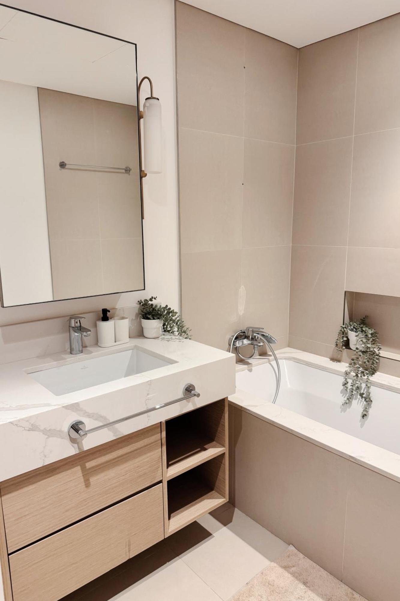 Luxury 1br In Creek Harbour