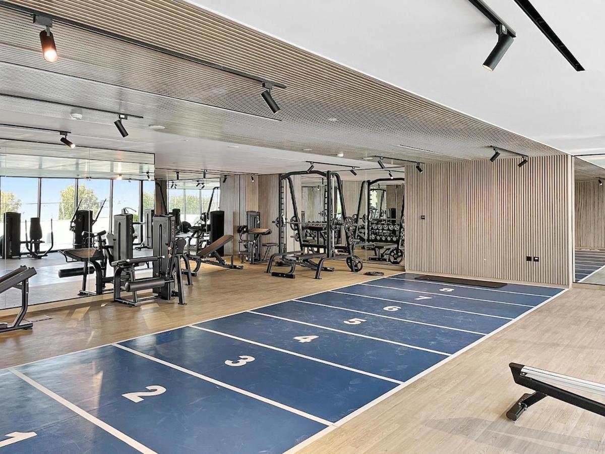 Stunning 1 Bedroom Modern Luxury At Jvc Apartment Dubai