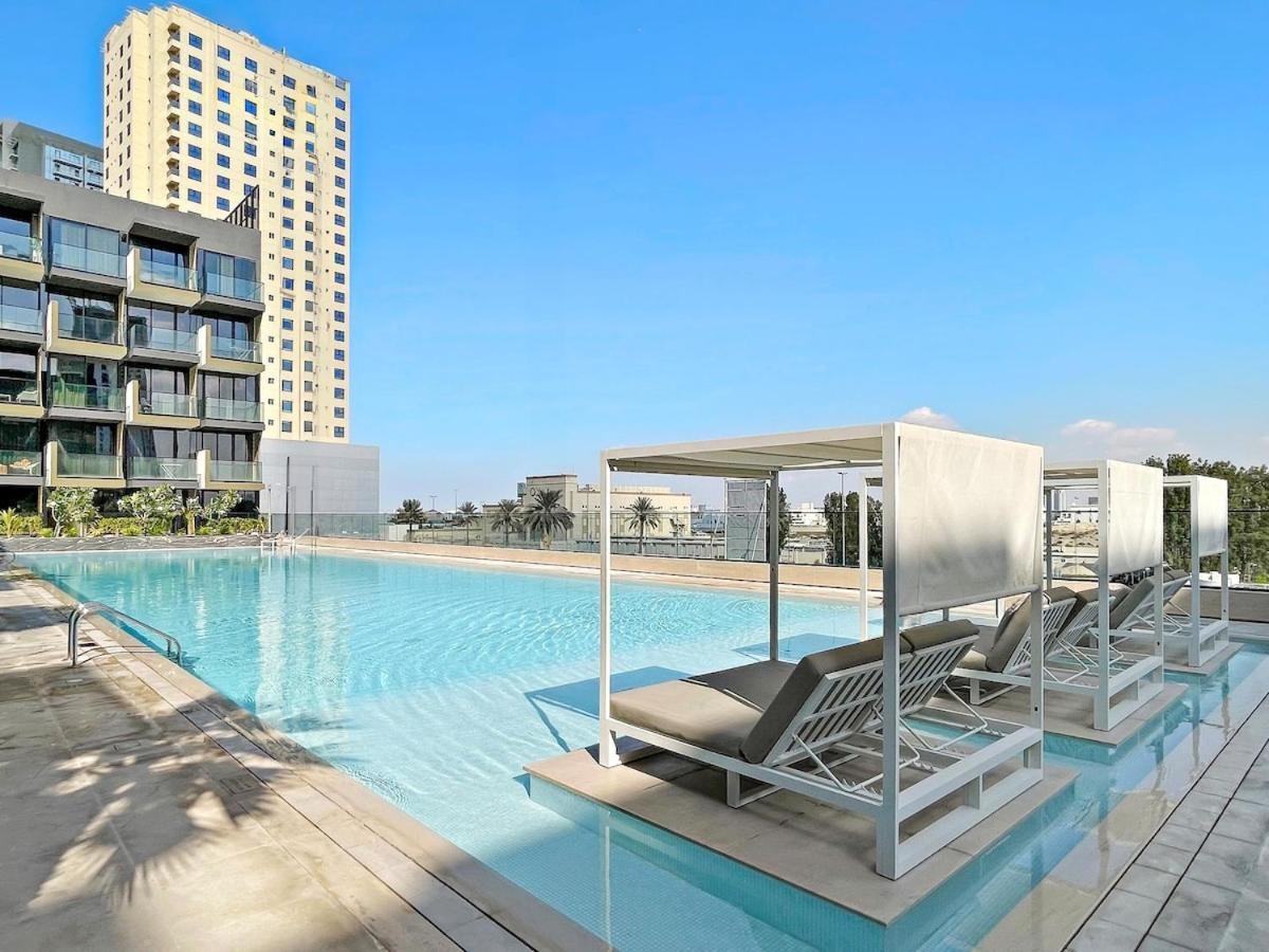 Stunning 1 Bedroom Modern Luxury At Jvc Apartment *