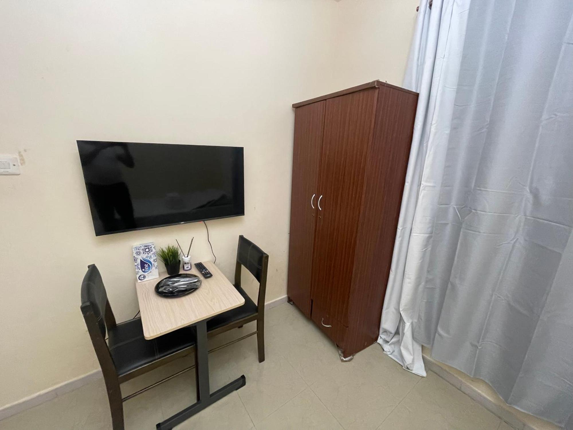 Cozy Haven Salahuddin Deira Muteena Homestay *