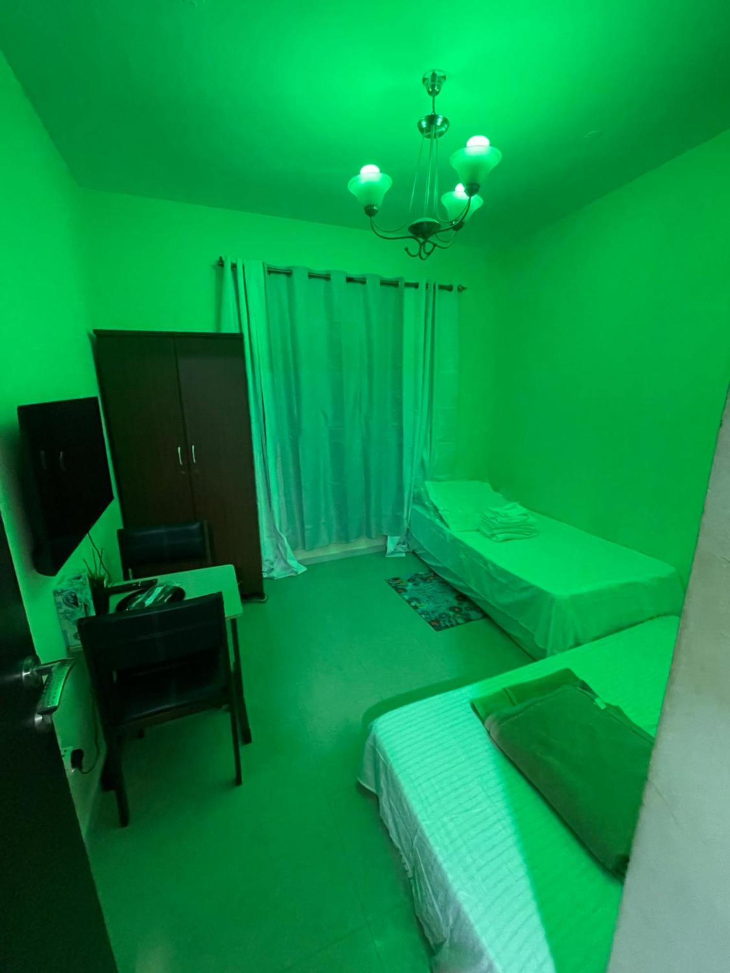 Cozy Haven Salahuddin Deira Muteena Homestay Dubai