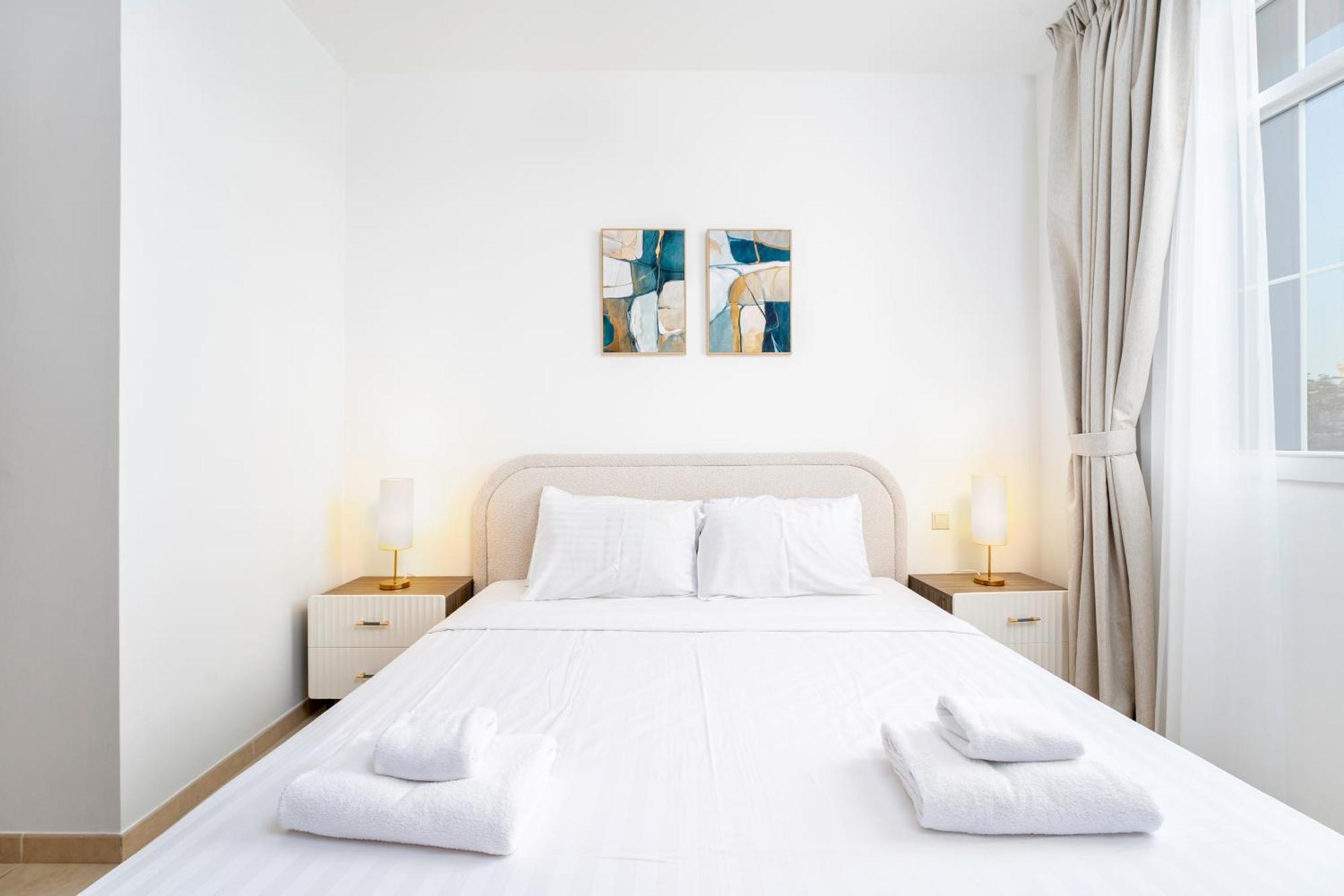 Idyllic Family Haven 3-bedroom With Study By Petals Homes Dubai