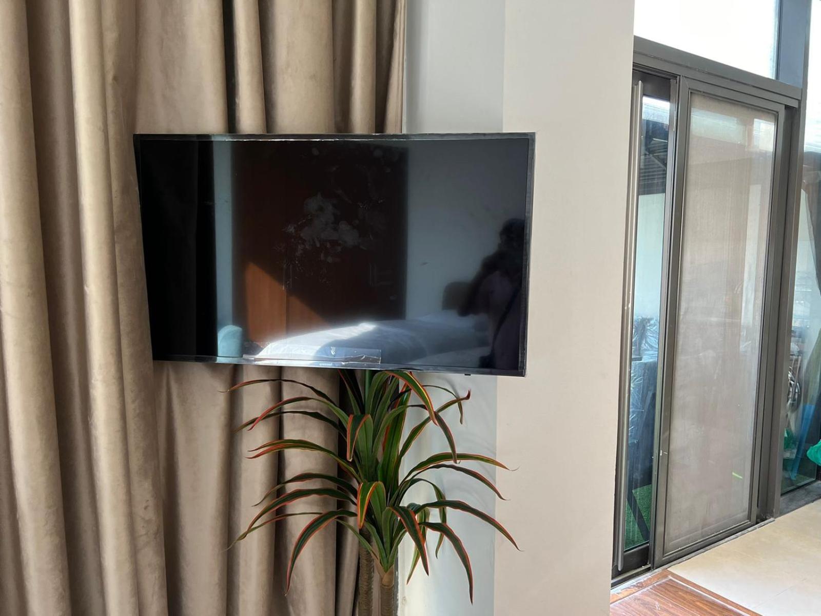Jumeirah Village Circle Jvc One Bedroom Luxurious *