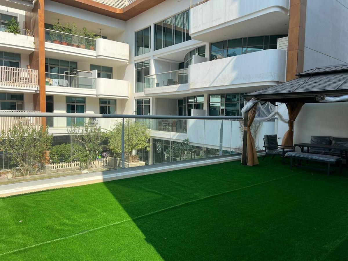 Jumeirah Village Circle Jvc One Bedroom Luxurious * Dubai