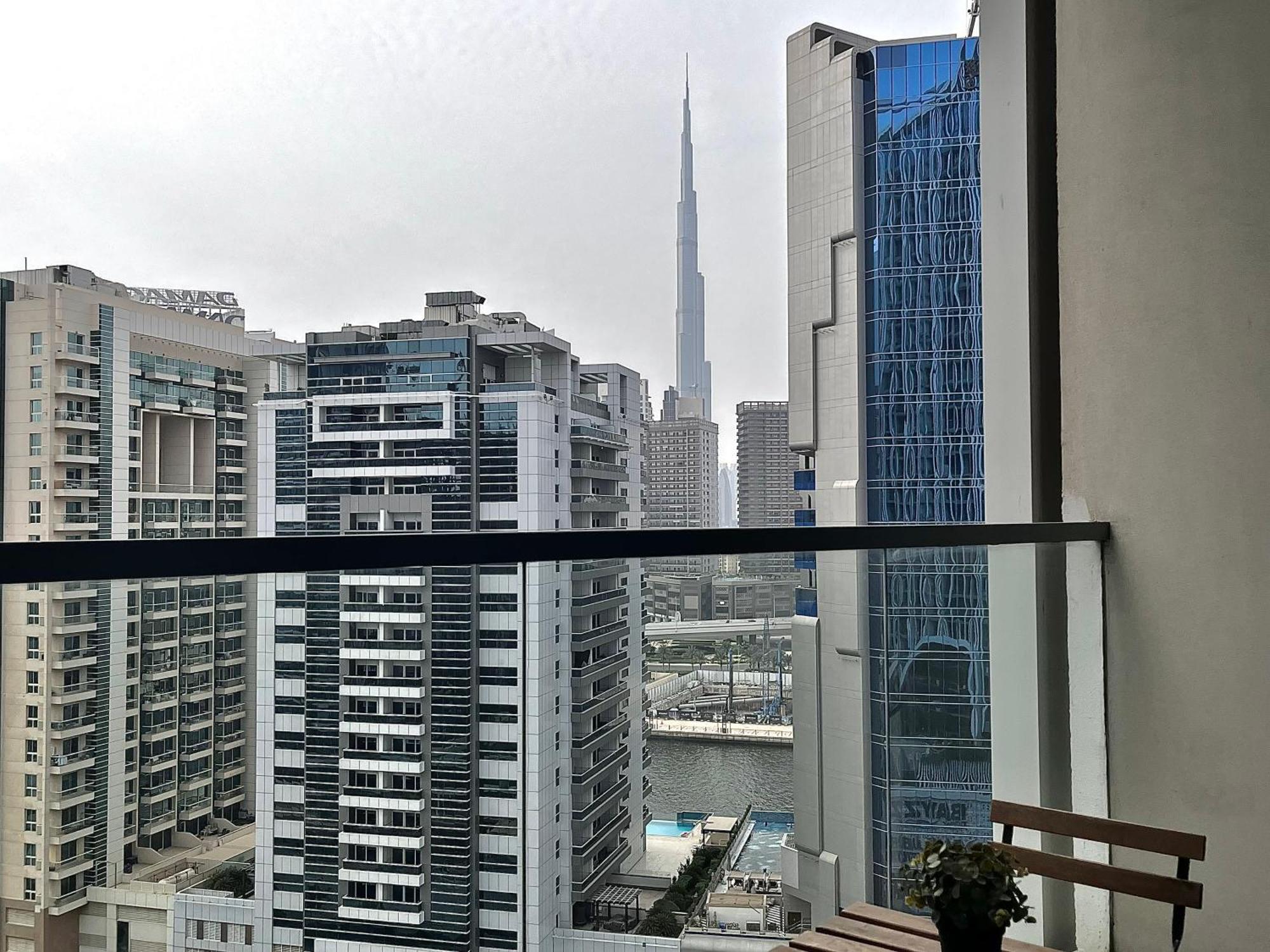 Marvellous Burj Khalifa View Studio, In Downtown Apartment