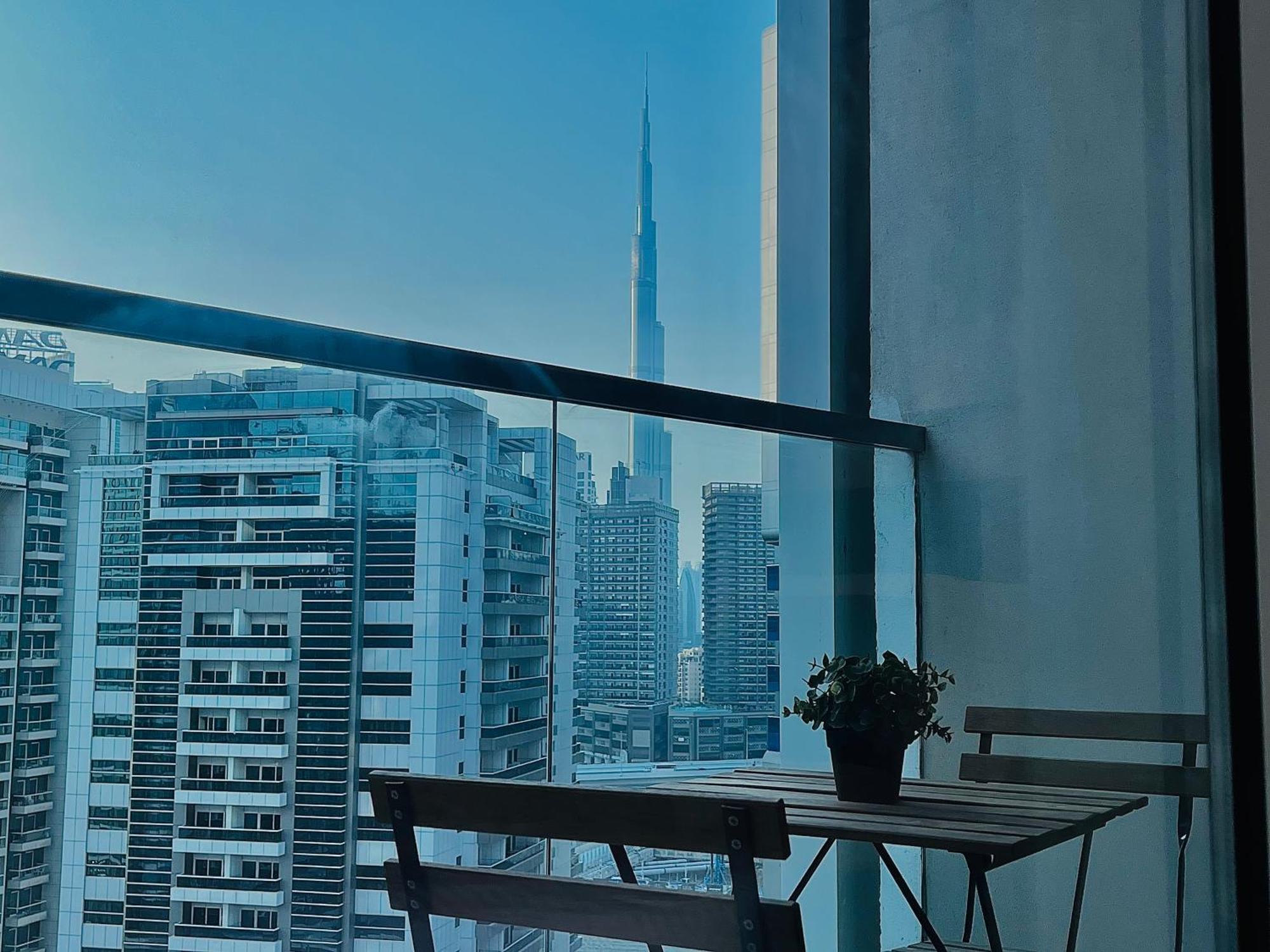 Marvellous Burj Khalifa View Studio, In Downtown Apartment