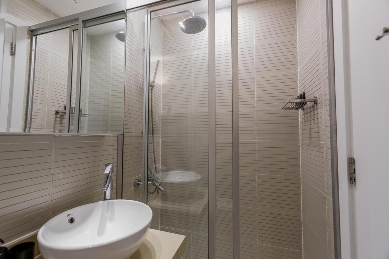 1br With Marina View In Orra Marina - Allsopp & Allsopp * Dubai