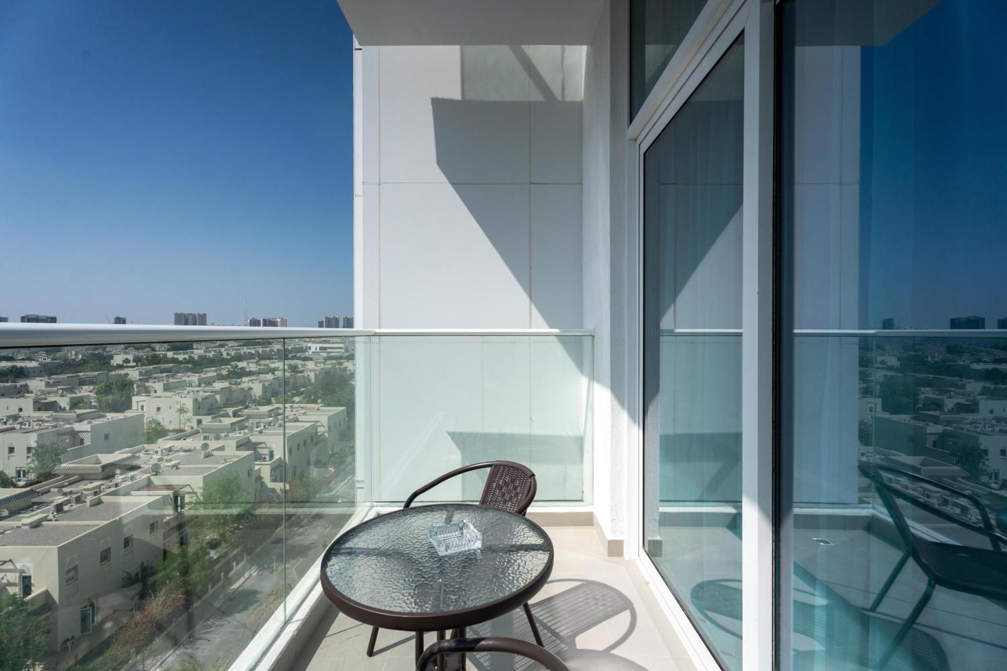 Vacay Lettings - Pearlz By Danube -studio-al Furjan-near Metro * Dubai