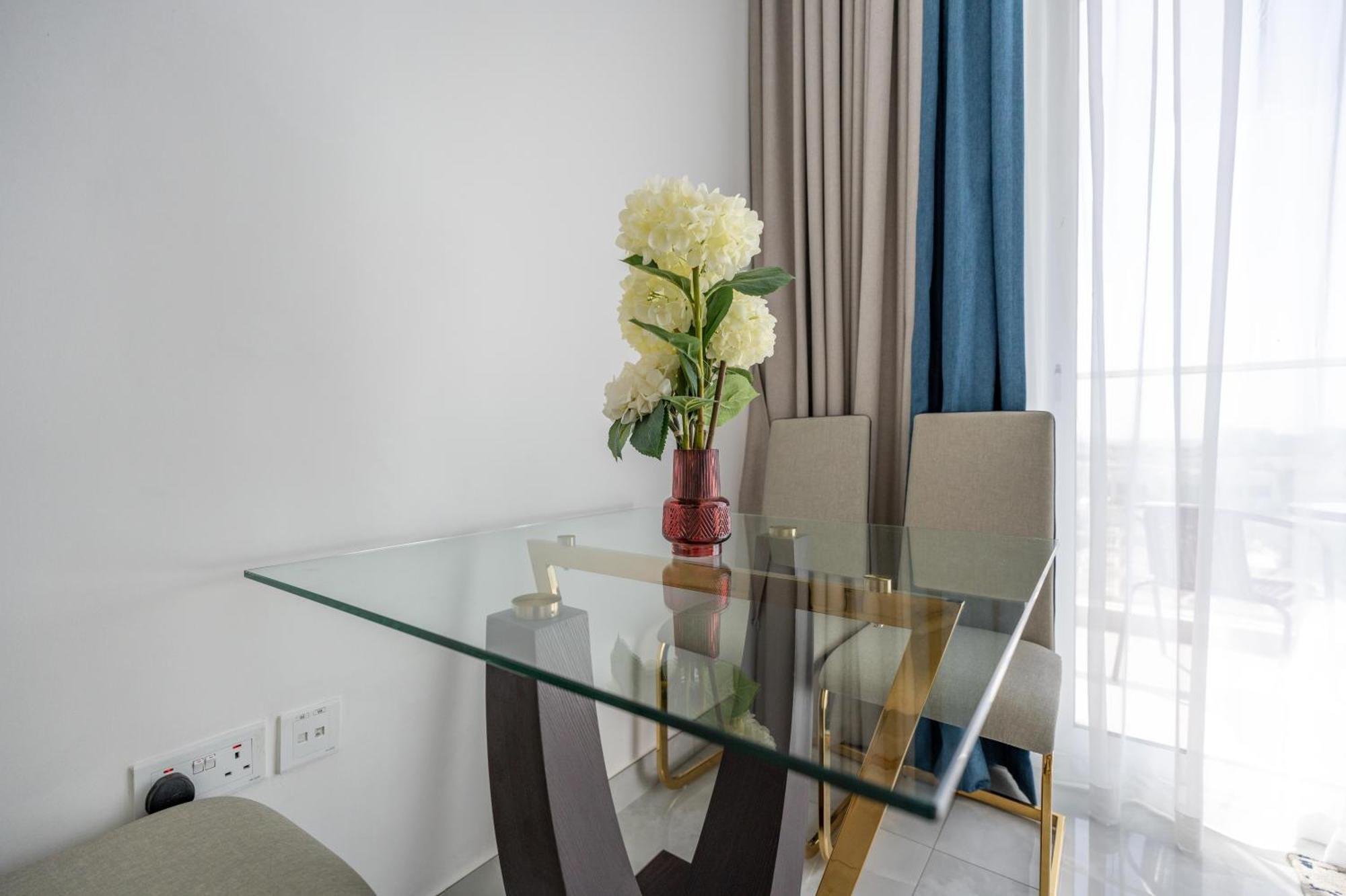 Vacay Lettings - Pearlz By Danube -studio-al Furjan-near Metro
