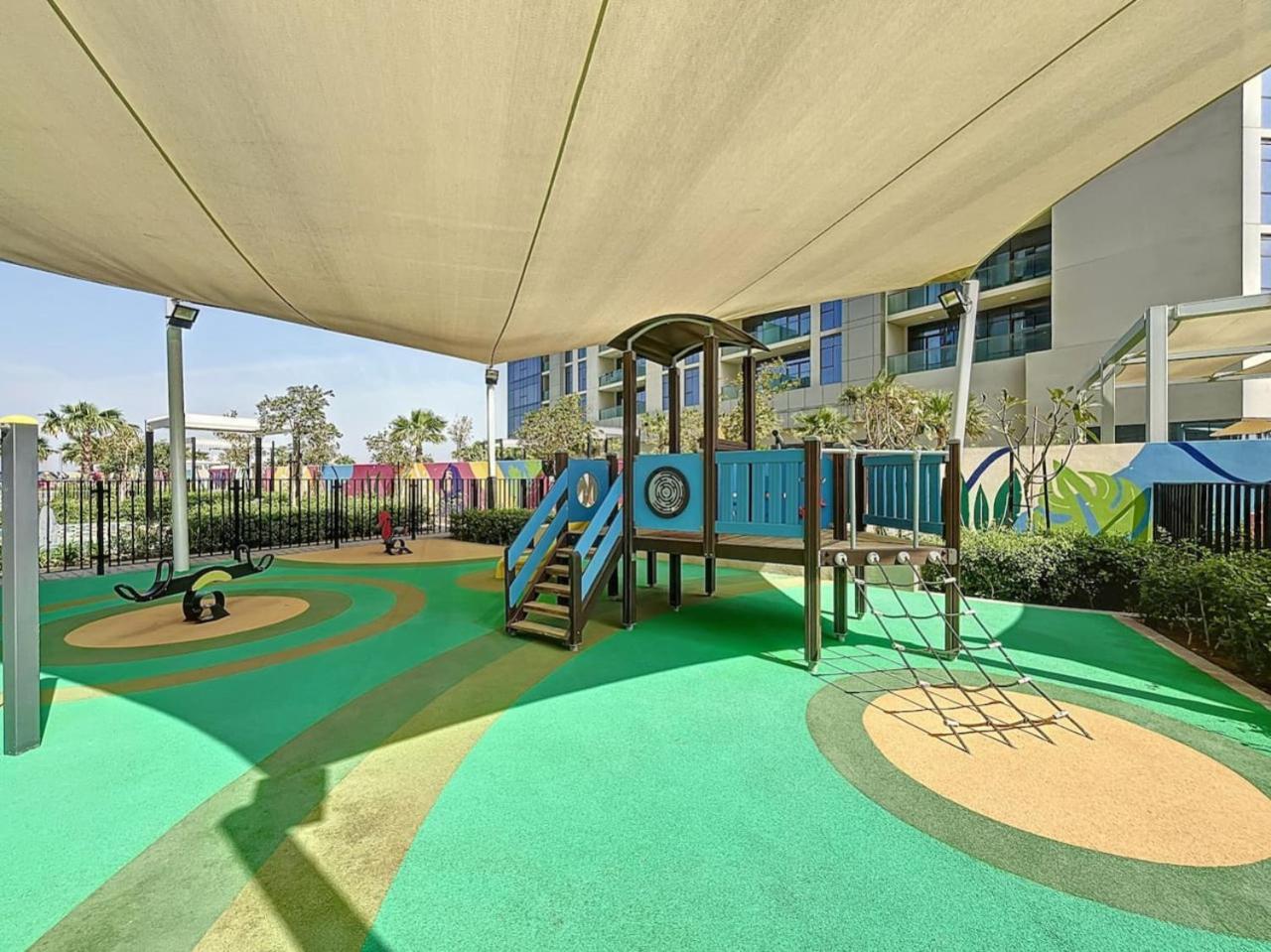 Aykon - Classy Two Bedroom In Business Bay Apartment *