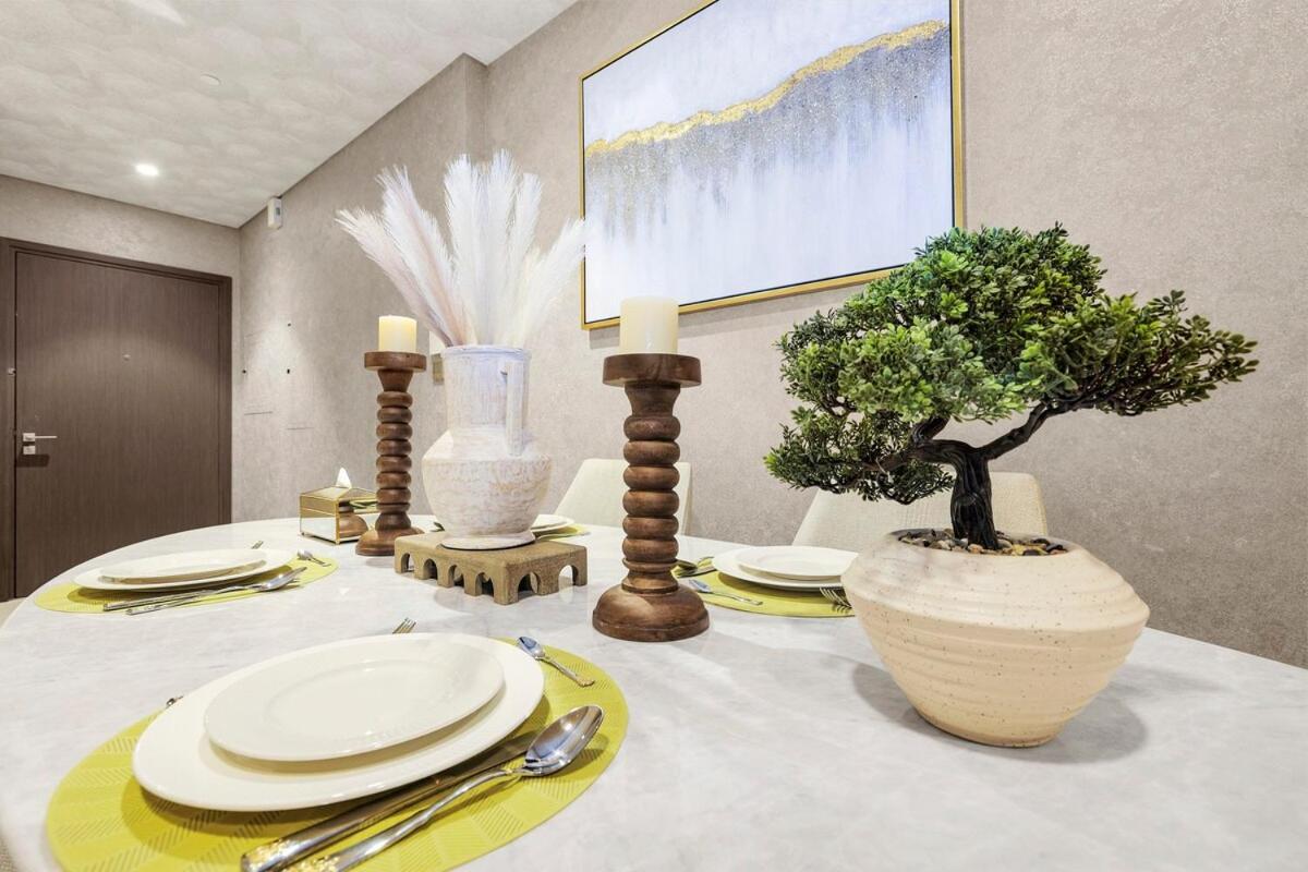 First Class 1br Stylish & Luxurious * Dubai
