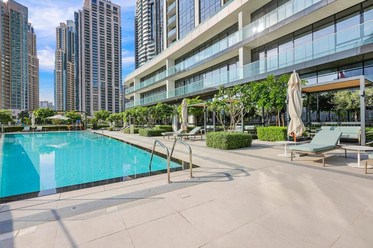 First Class 1br Stylish & Luxurious Apartment Dubai
