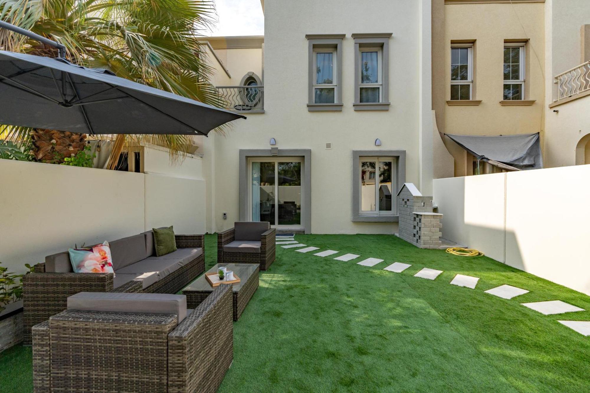 Villa White Sage Brand New 3br With Garden And Two Balconies