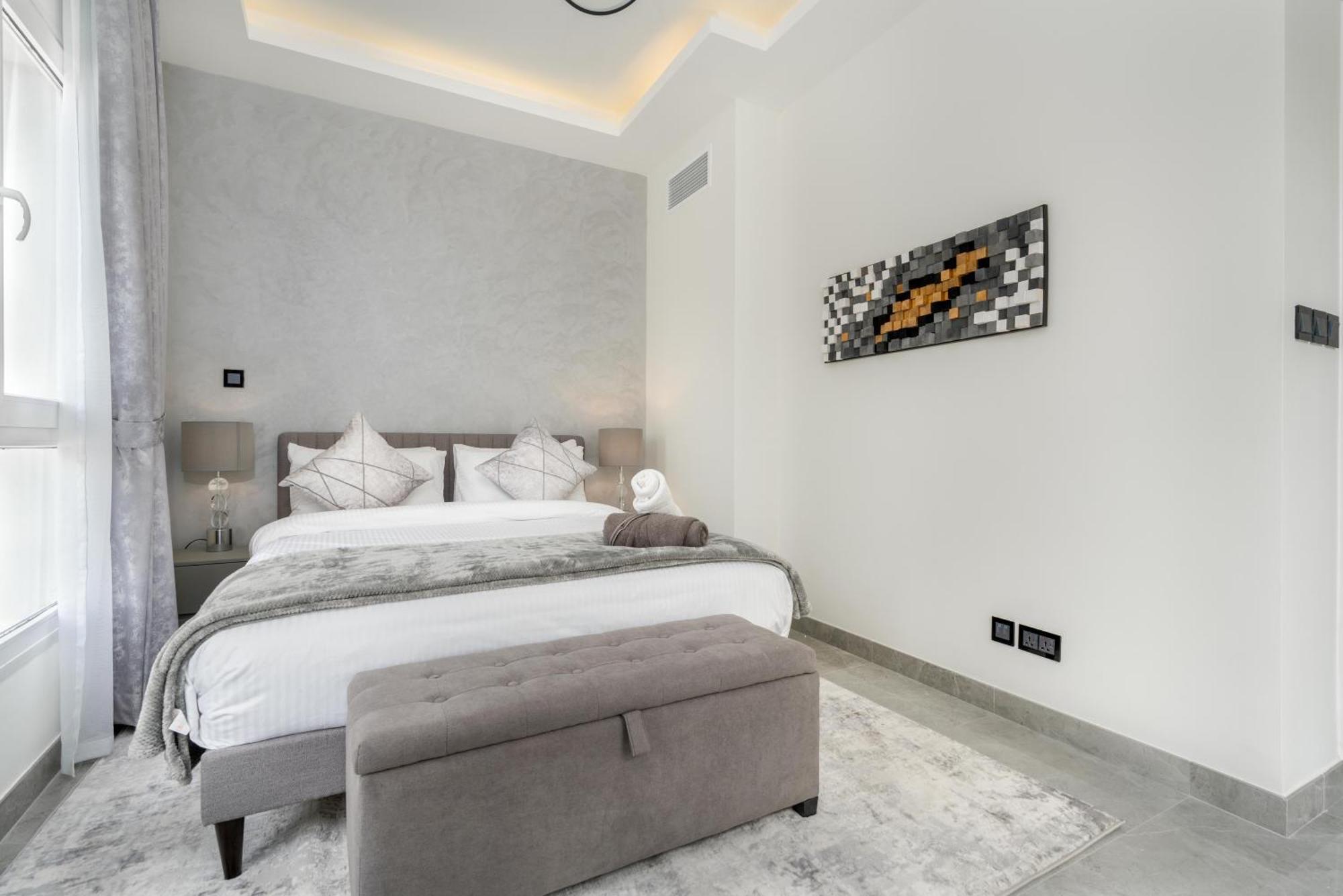 White Sage Brand New 3br With Garden And Two Balconies Villa Dubai