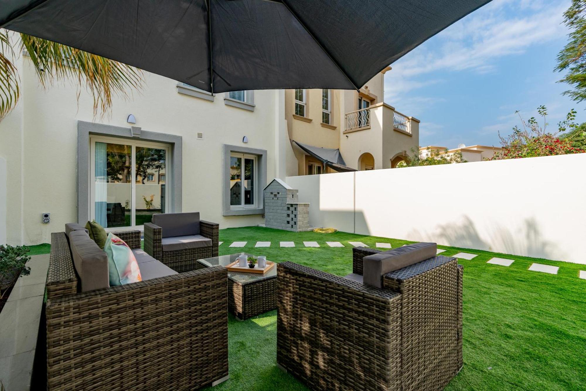 Villa White Sage Brand New 3br With Garden And Two Balconies *