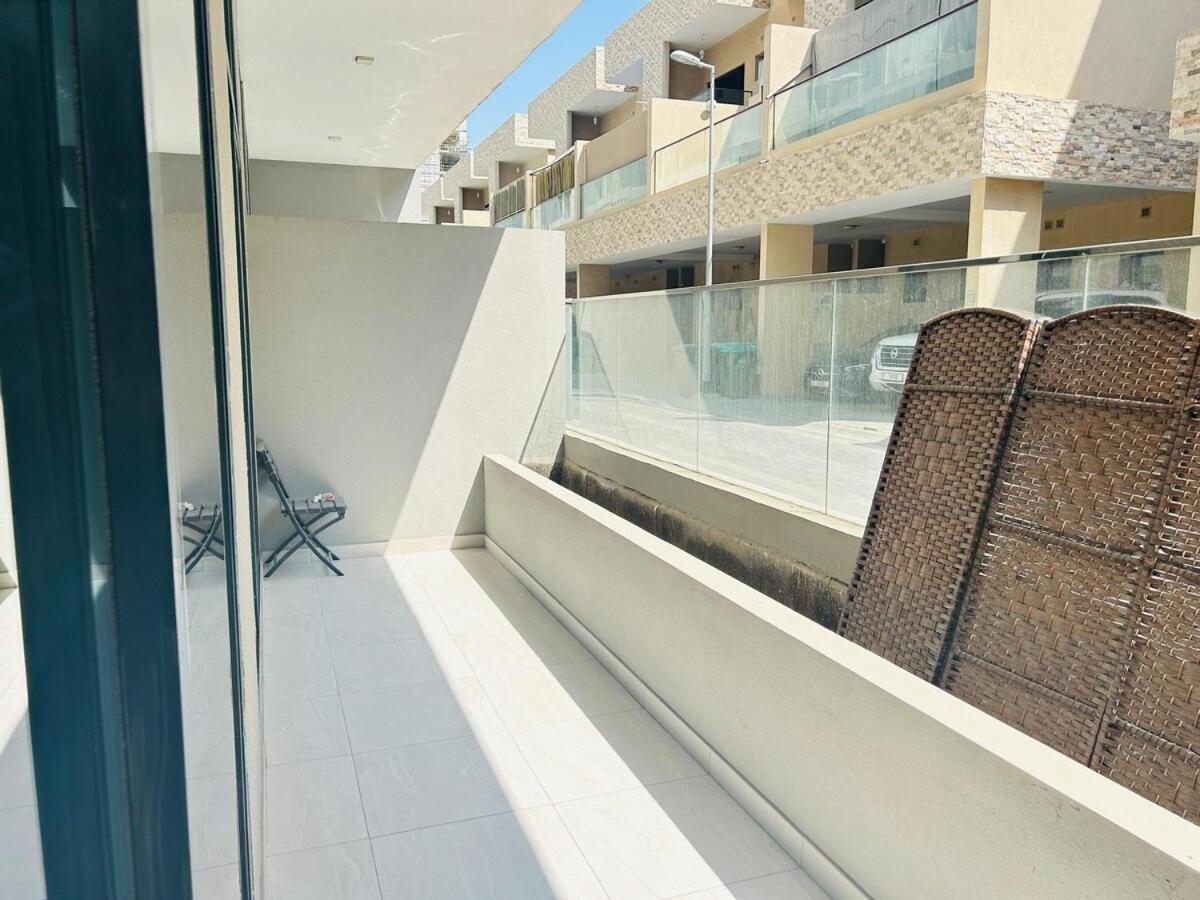 Apartment Stylish 1 Bedroom In Jvc Close To Mall 29 Mins To Trade Fair