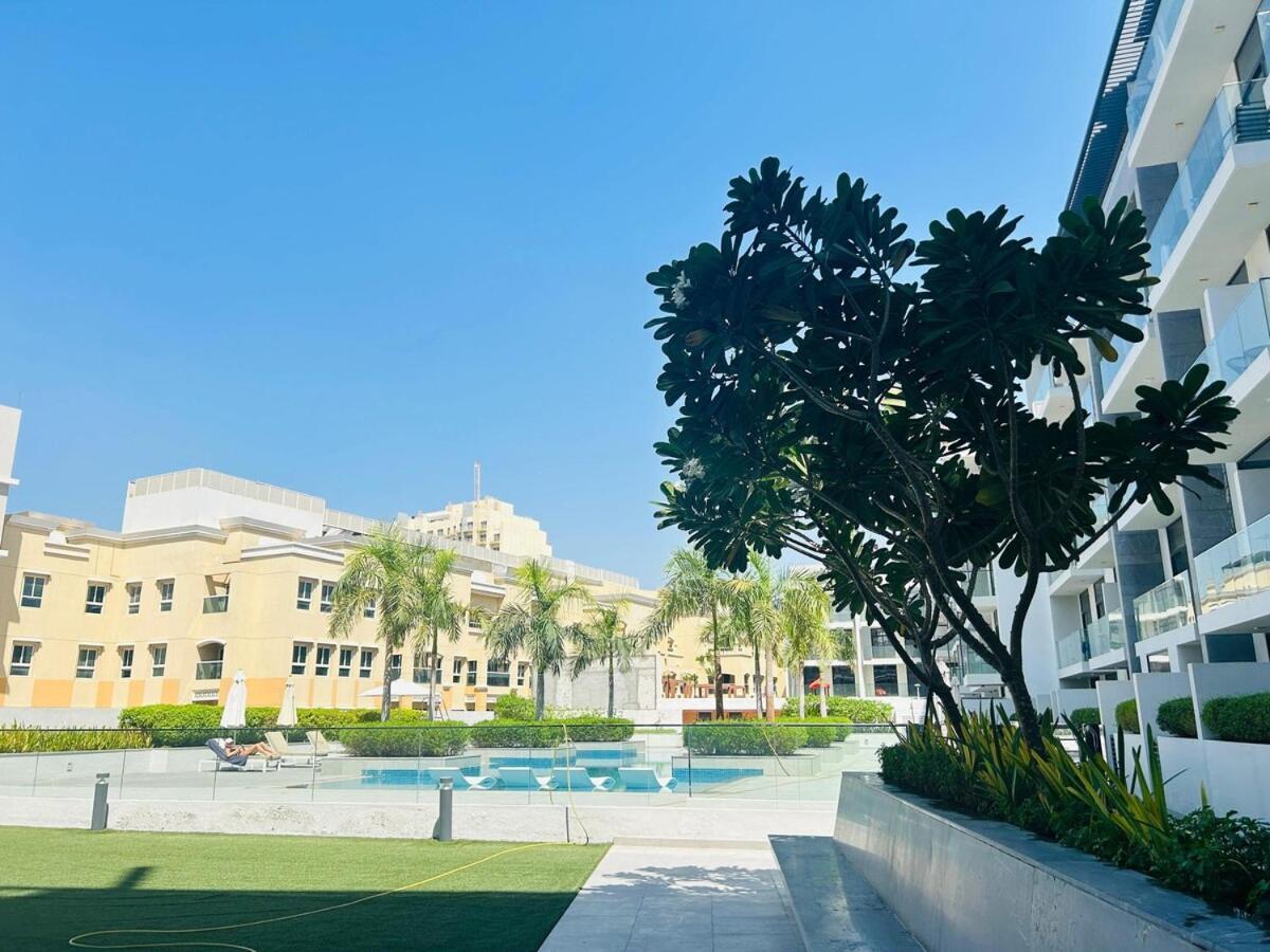 Stylish 1 Bedroom In Jvc Close To Mall 29 Mins To Trade Fair Apartment Dubai