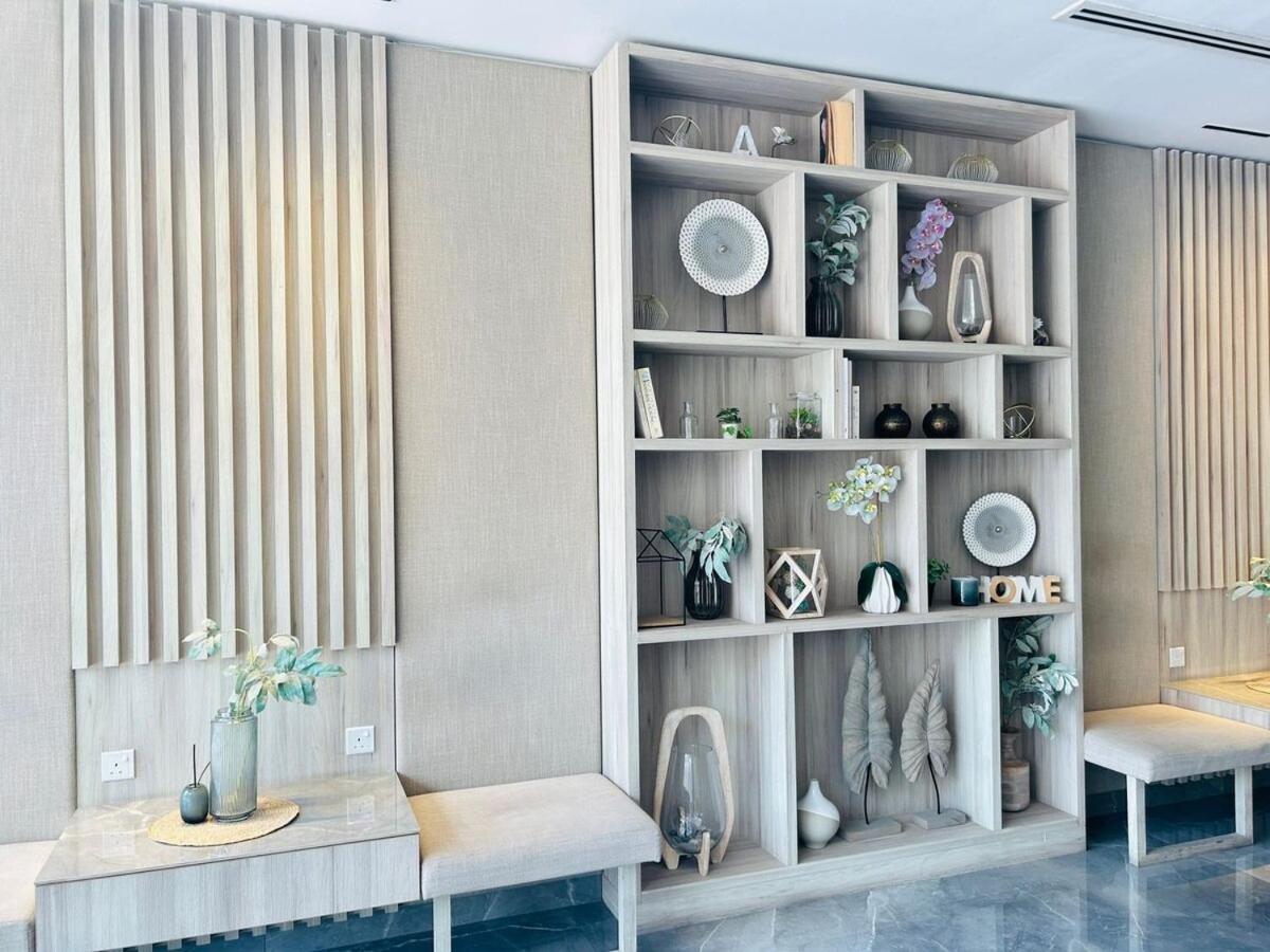 Apartment Stylish 1 Bedroom In Jvc Close To Mall 29 Mins To Trade Fair
