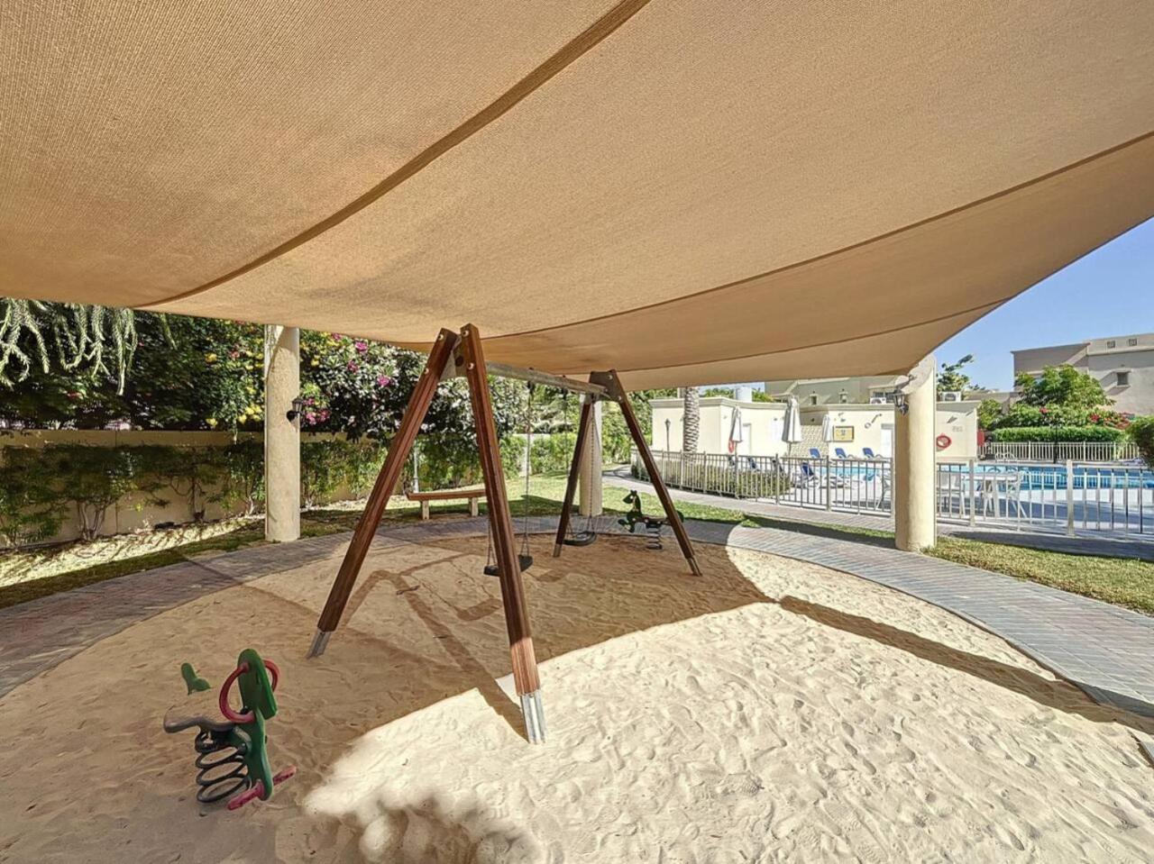 Holiday home The Lakes - Contemporary Three Bedroom