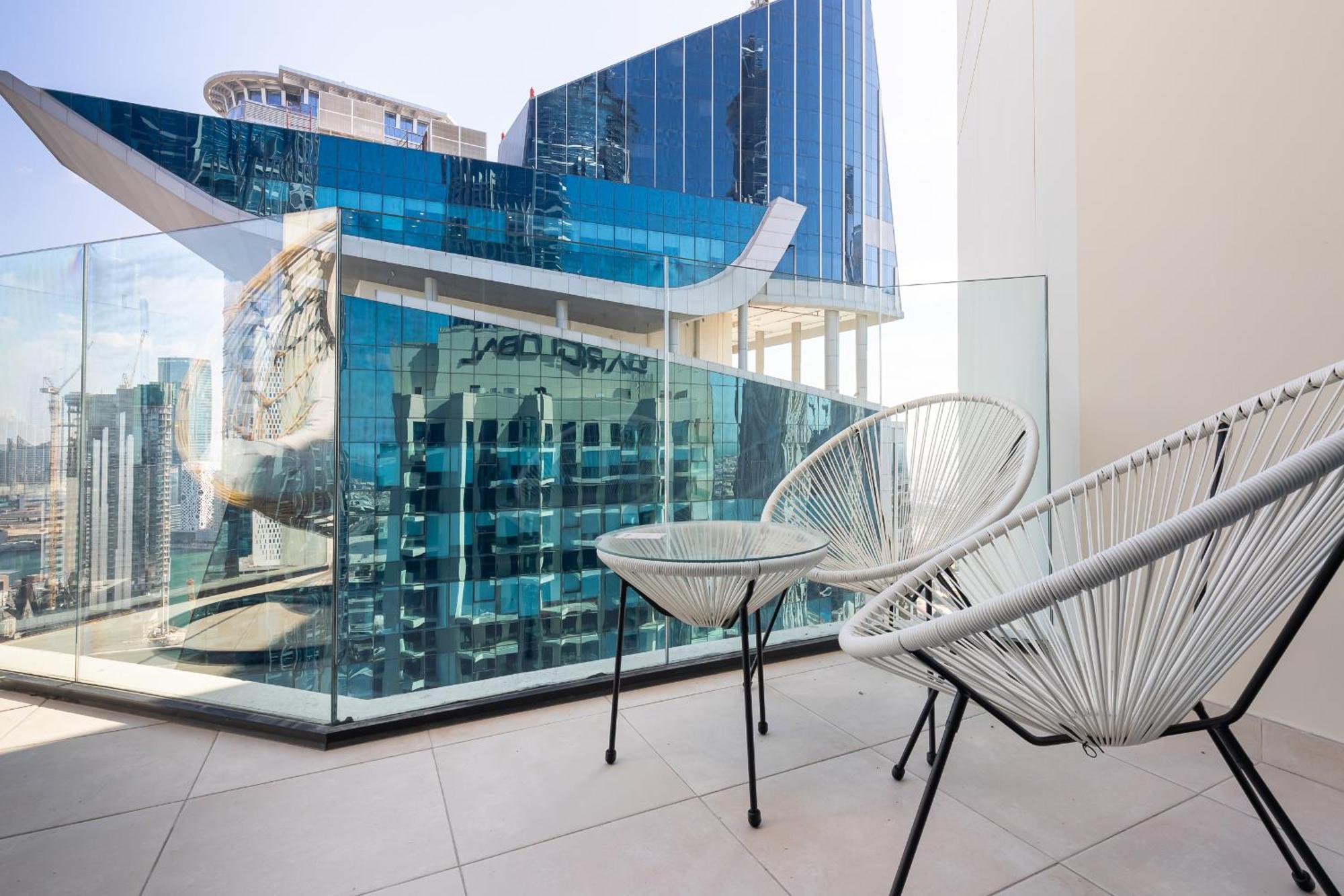 Simply Comfort In Missoni Floor With Sea, Canal And Burj Khalifa Views Apartment