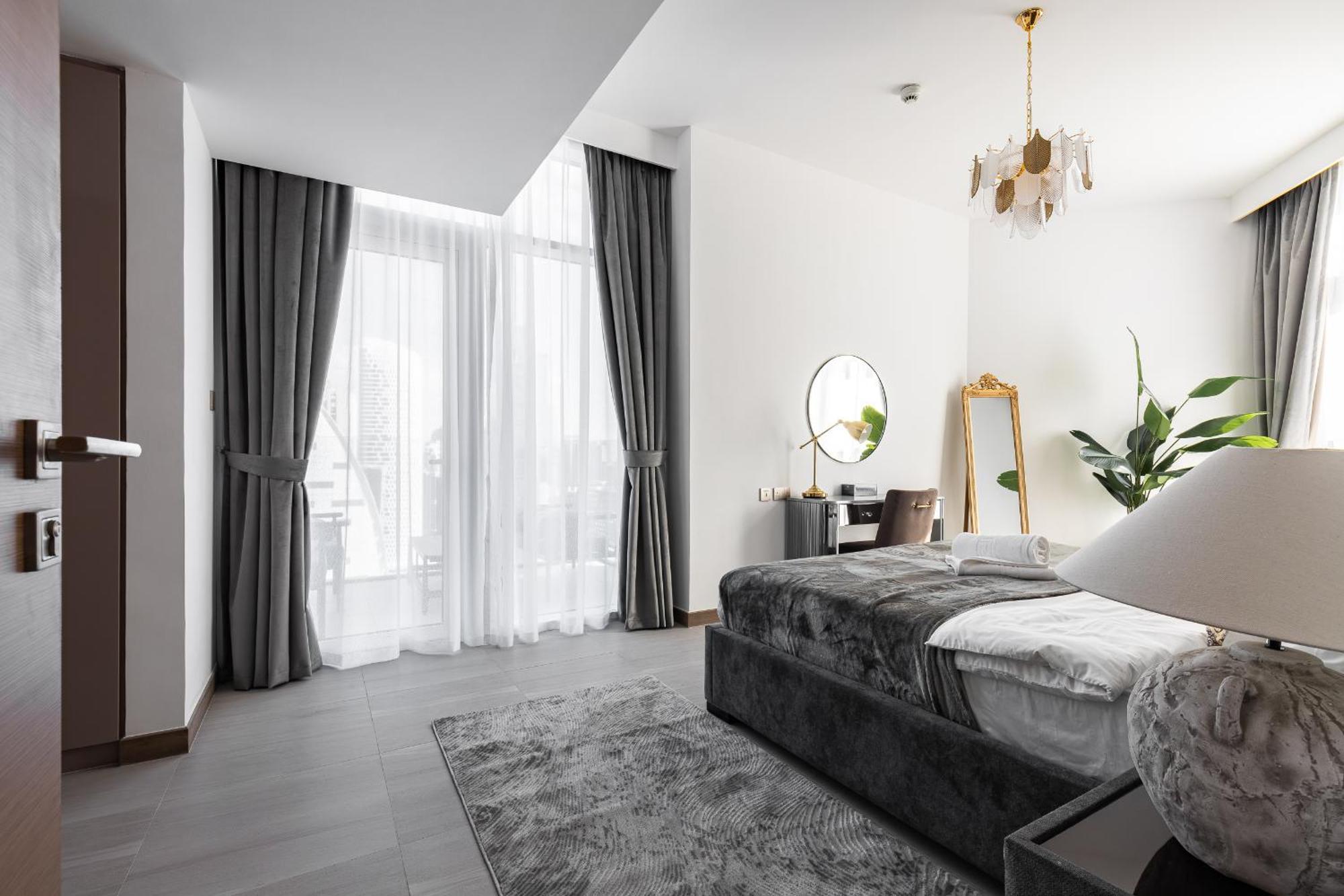 Apartment Simply Comfort In Missoni Floor With Sea, Canal And Burj Khalifa Views *