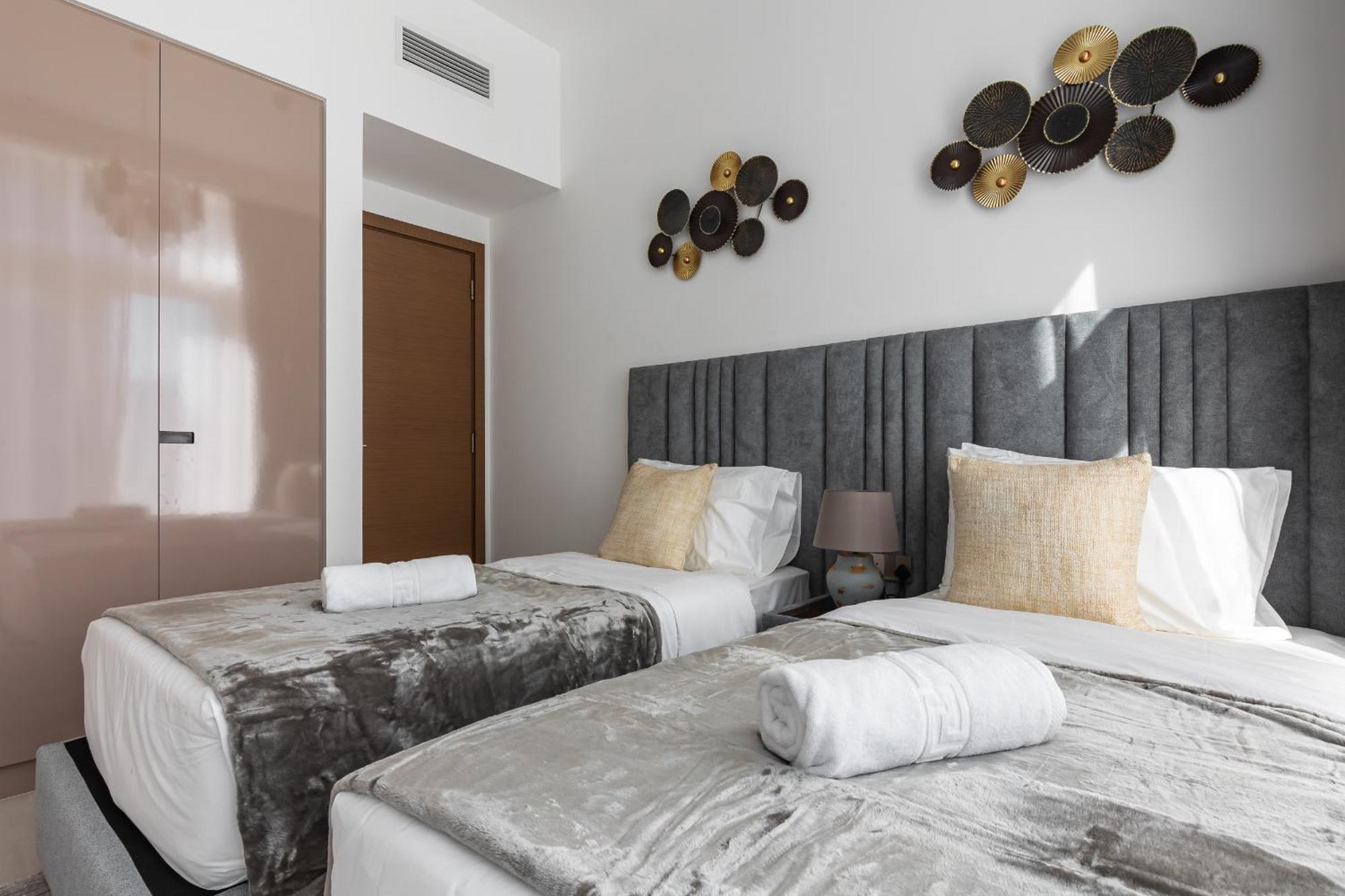 Simply Comfort In Missoni Floor With Sea, Canal And Burj Khalifa Views *