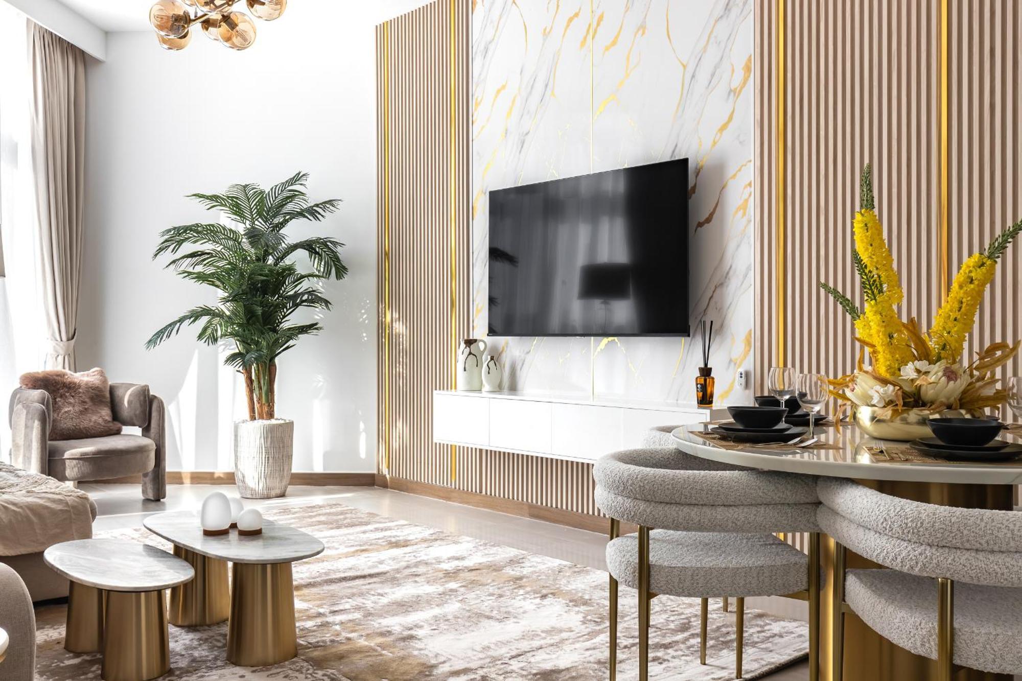 Simply Comfort In Missoni Floor With Sea, Canal And Burj Khalifa Views Apartment