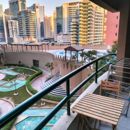 Adventurers Partition In Barsha Heights Homestay *