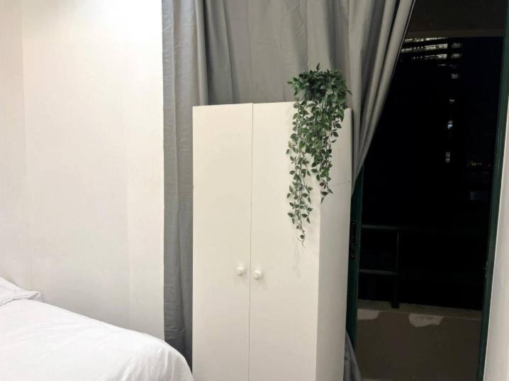 Adventurers Partition In Barsha Heights Homestay *