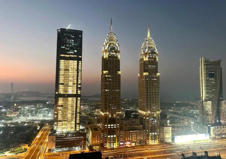 Adventurers Partition In Barsha Heights Homestay Dubai