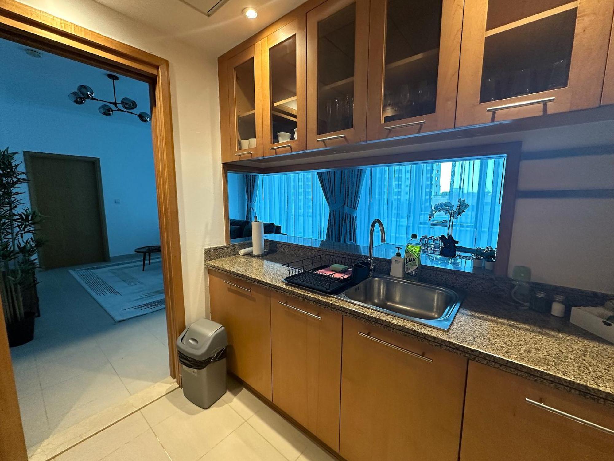 Family Friendly Spacious Location Marina Walk And Jbr Walk Dubai