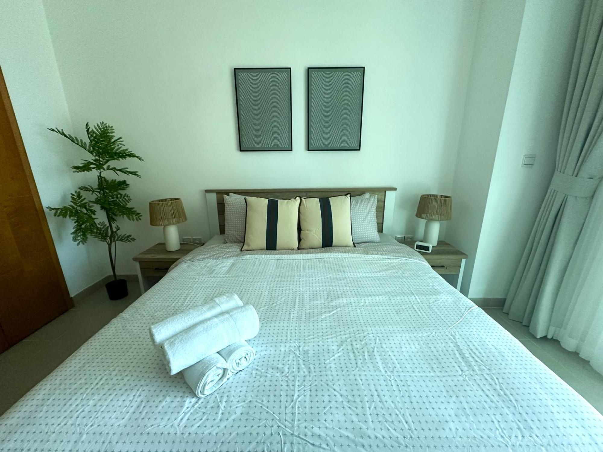 Family Friendly Spacious Location Marina Walk And Jbr Walk Apartment Dubai