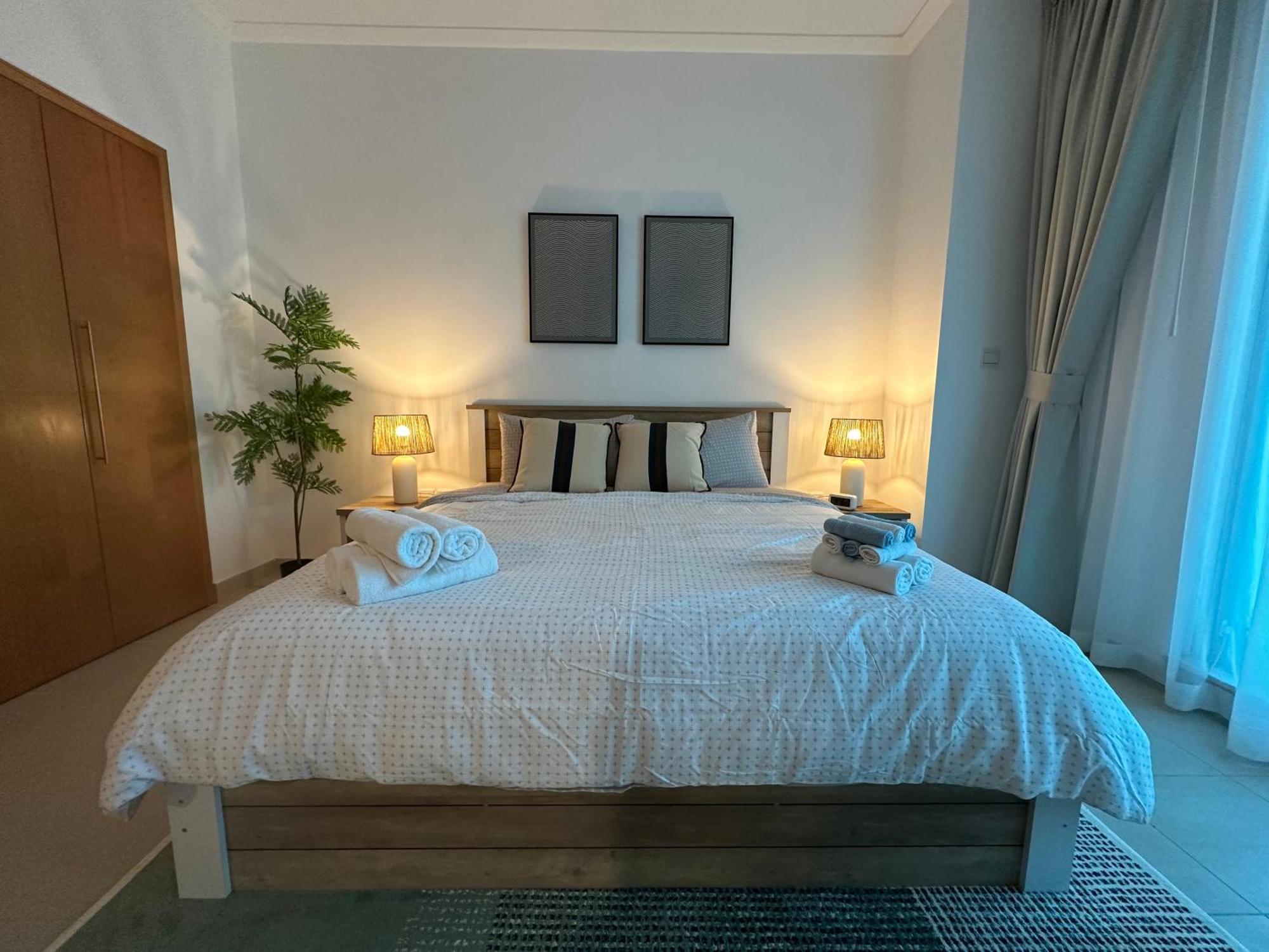 Family Friendly Spacious Location Marina Walk And Jbr Walk Dubai
