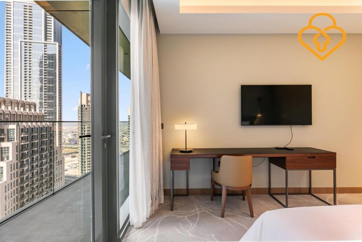 Keysplease Address Opera 2br Minutes To Mall 07 * Dubai