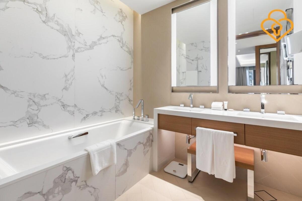 Keysplease Address Opera 2br Minutes To Mall 07 Apartment *
