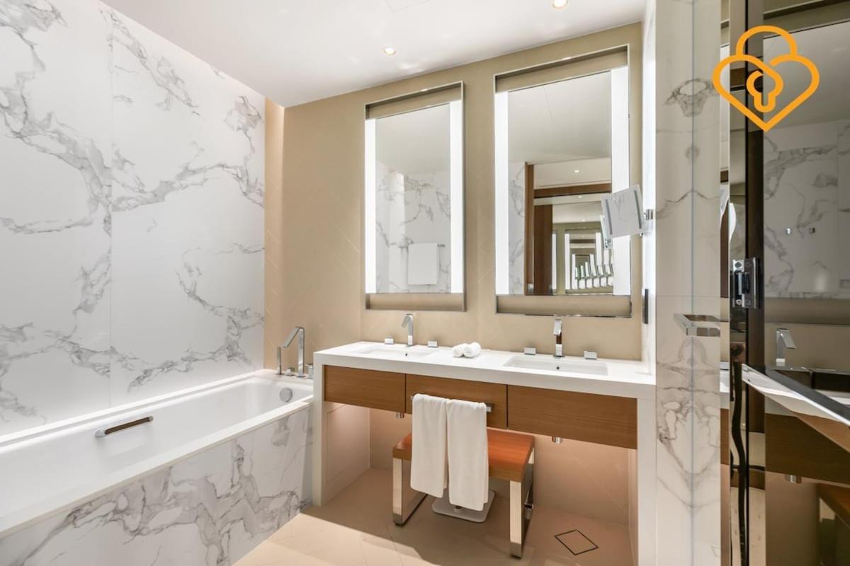 Keysplease Address Opera 2br Minutes To Mall 07 Apartment