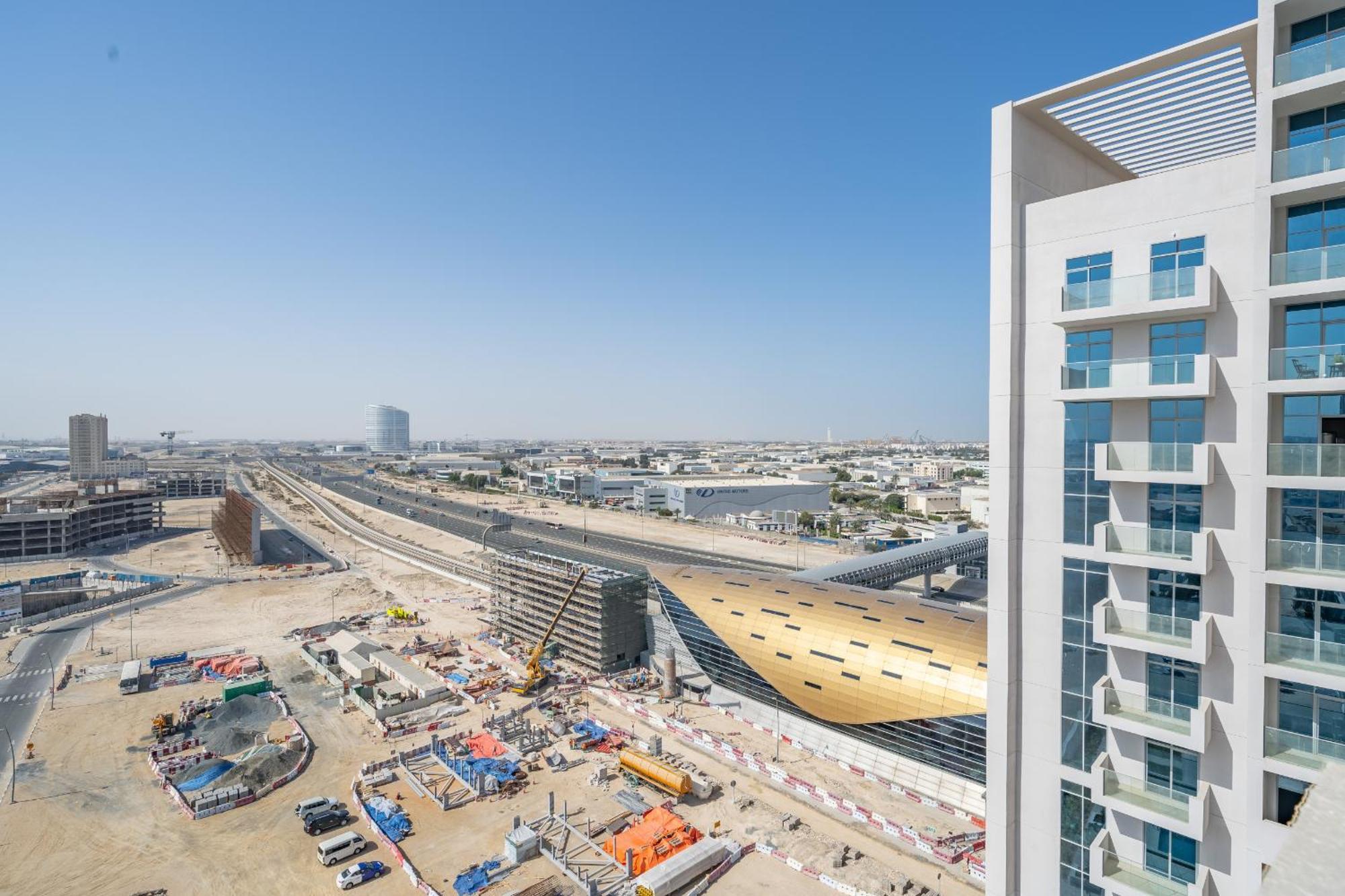 Primestay - Stylish In Azizi Aura, Apartment Dubai
