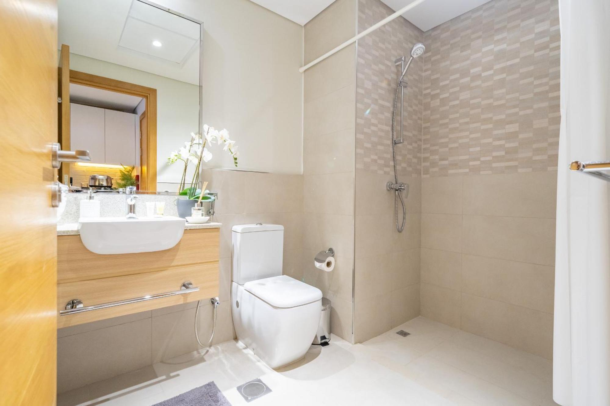 Apartment Primestay - Stylish In Azizi Aura, Dubai