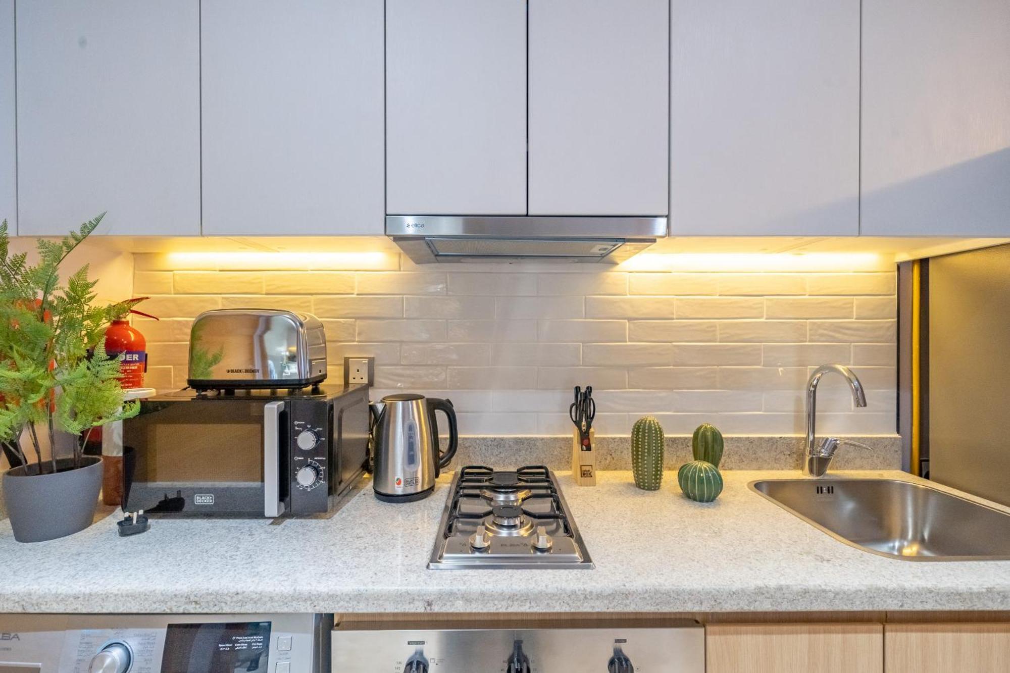 Primestay - Stylish In Azizi Aura, Apartment Dubai