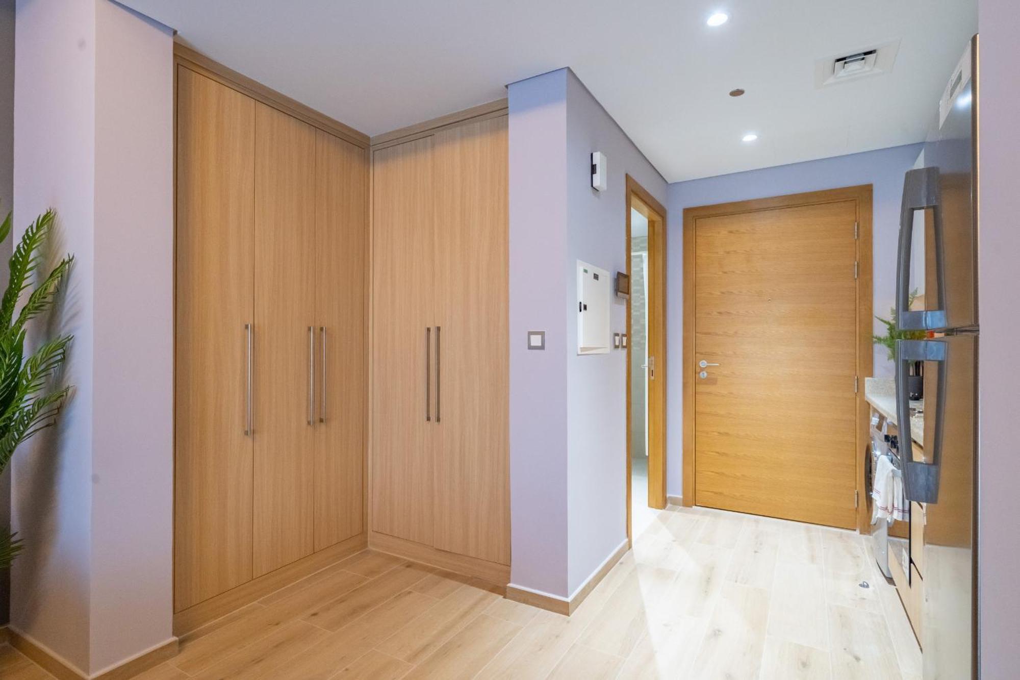 Primestay - Stylish In Azizi Aura,