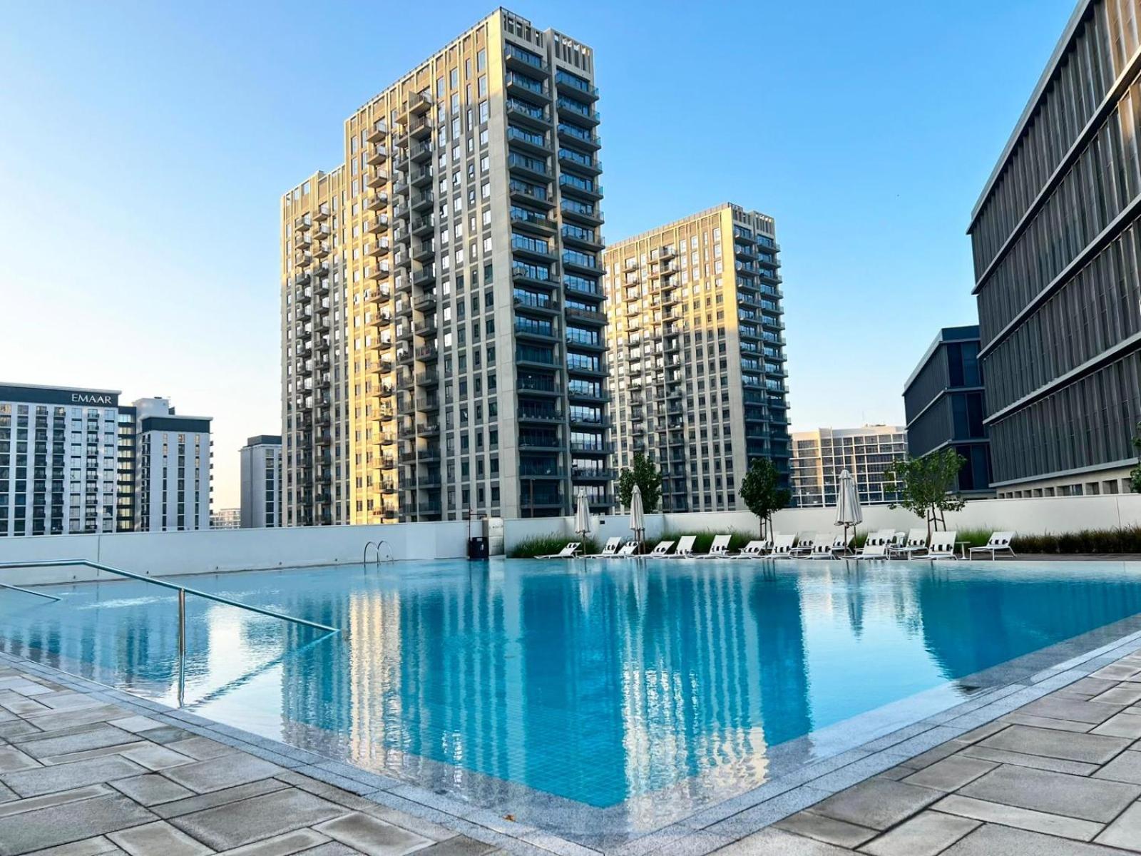 Elegant & Bright 1br Getaway Near Hills Park