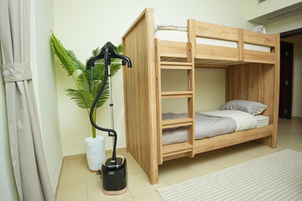 Luxury Homes Jbr Homestay *