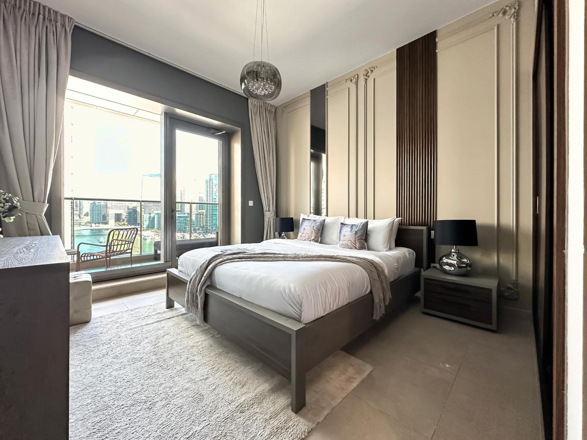 Apartment Refined Living - 1bdr Escape W Marina Views *